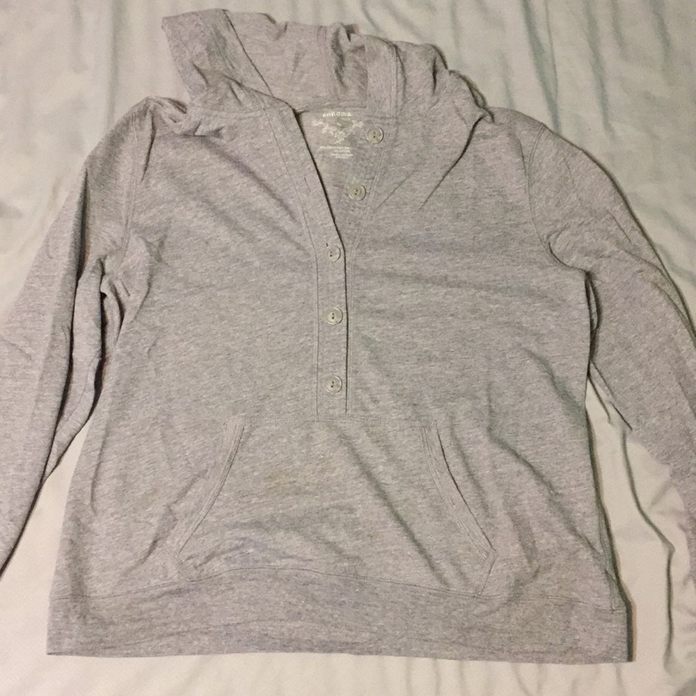 Gray sweatshirt
